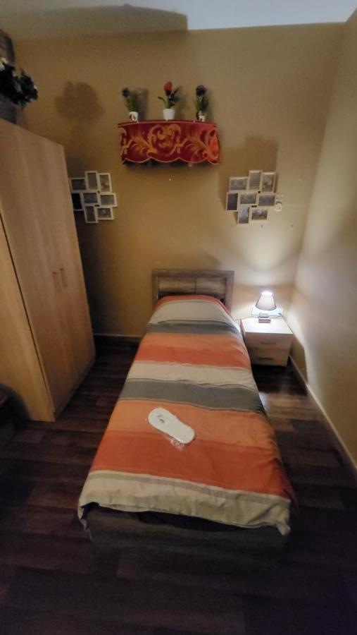 Lotus Guest House Malta Gzira 外观 照片