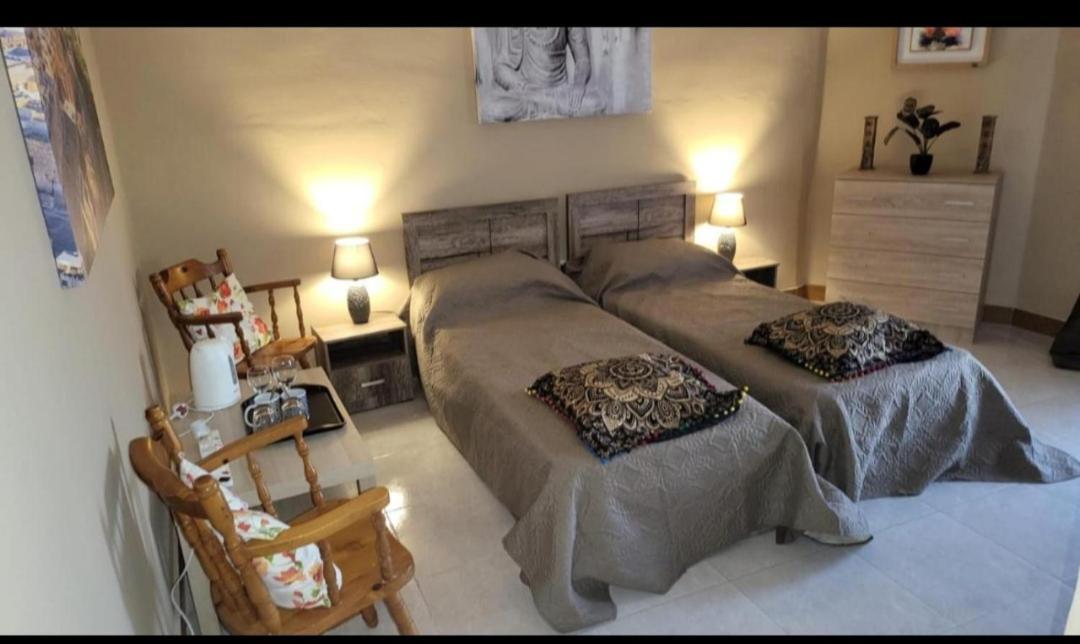 Lotus Guest House Malta Gzira 外观 照片