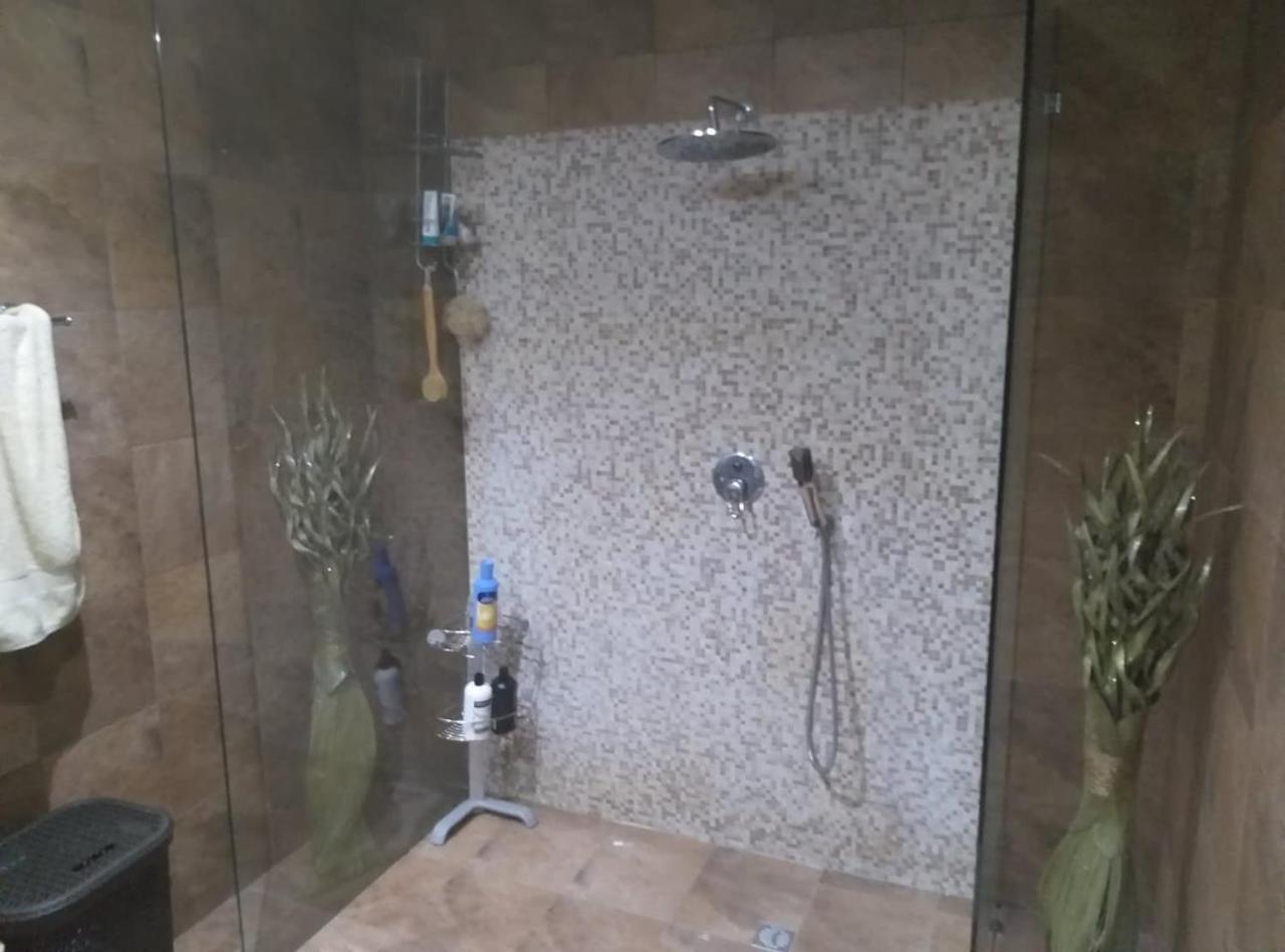 Lotus Guest House Malta Gzira 外观 照片